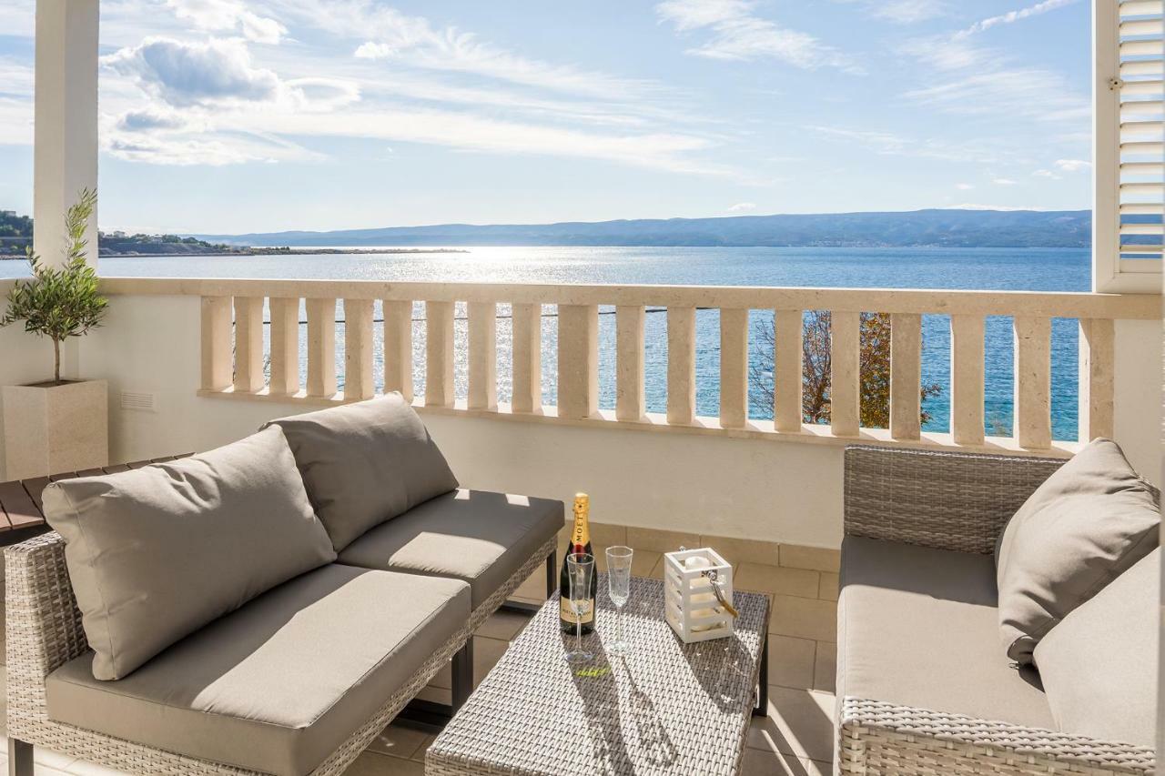 Apartments Villa Lux Dugi Rat Exterior photo