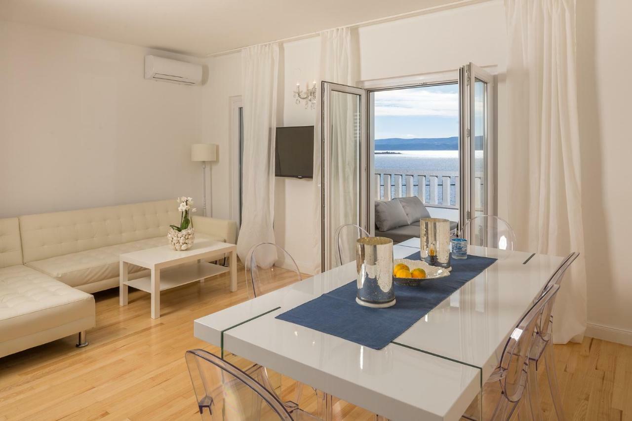 Apartments Villa Lux Dugi Rat Exterior photo